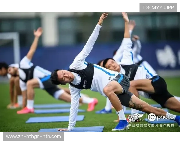 足球高温舱训练是否帮助球员在炎热比赛环境中维持体能表现